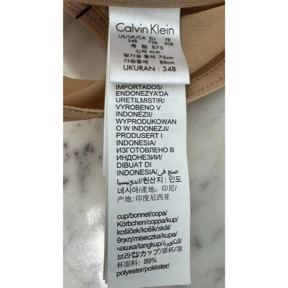 Calvin Klein nwt calvin
